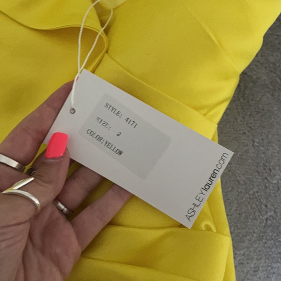 Brand new AshleyLauren yellow dress - Picture 4 of 4